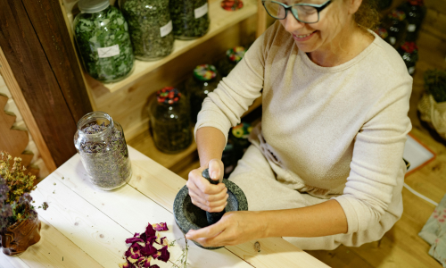 Master Herbalist Online Course